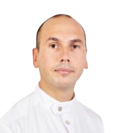 Абрамов Денис Александрович, Массажист